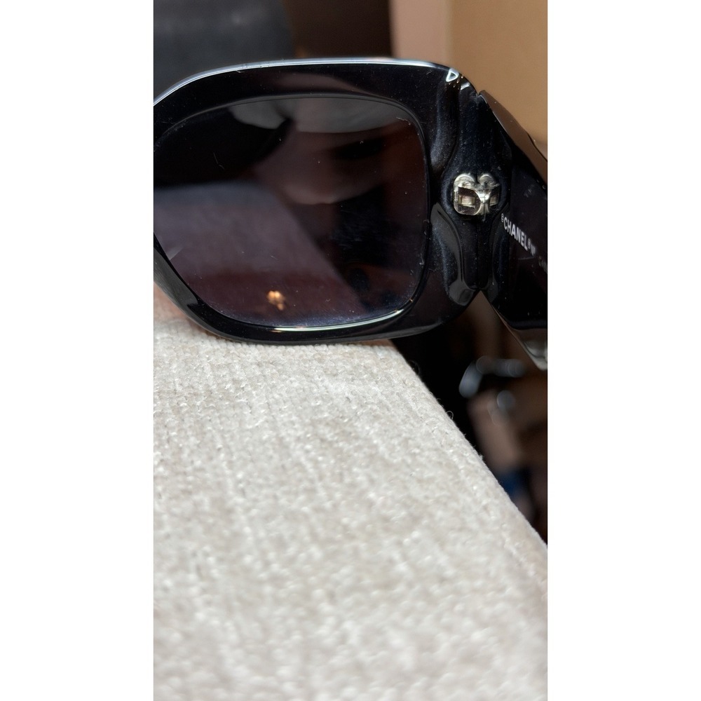 Vintage Chanel 5019 CC Logo Black Quilted Sunglasses Italy - Picture 15 of 16